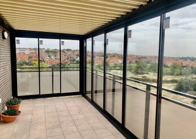 Corredera con Aislamiento Térmico