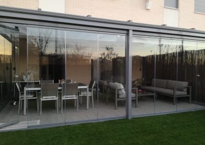 Cortina de Cristal sin Perfiles